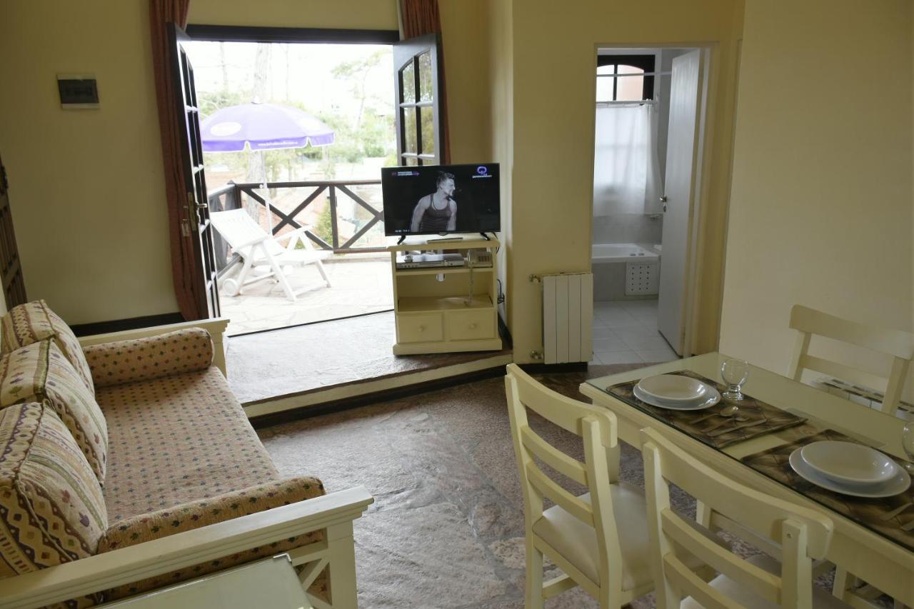 Apart Hotel Las Hadas Carilo Luaran gambar